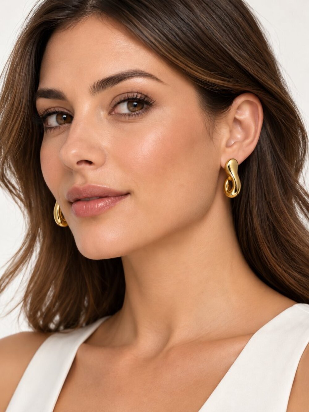Vintage Liz Claiborne Earrings Chunky Door Knocker Hoops Gold Tone 1" Long MINT